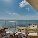 Apartcomplex Golden Bay アパートホテル *