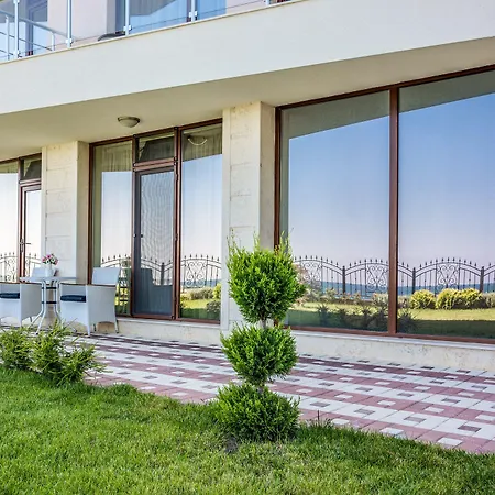 Aparthotel Apartcomplex Golden Bay