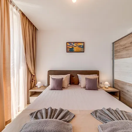 Aparthotel Apartcomplex Golden Bay