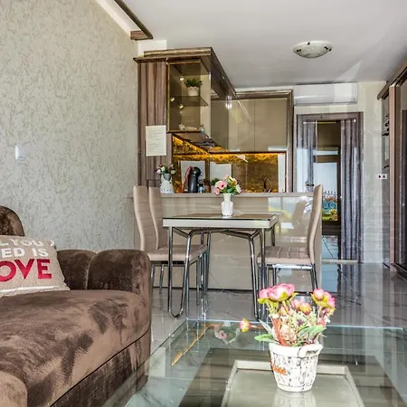 Apartcomplex Golden Bay Ravda