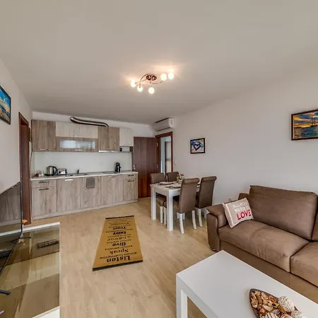 Apartcomplex Golden Bay Ravda