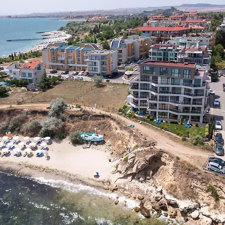 Apartcomplex Golden Bay Aparthotel *