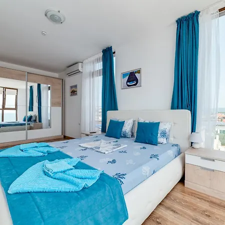 Aparthotel Apartcomplex Golden Bay *