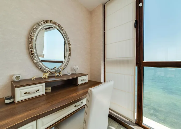 Aparthotel Apartcomplex Golden Bay *