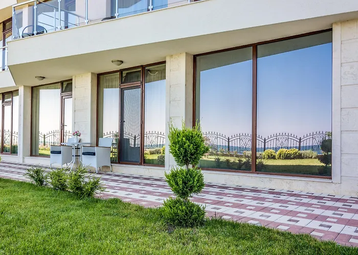 Aparthotel Apartcomplex Golden Bay