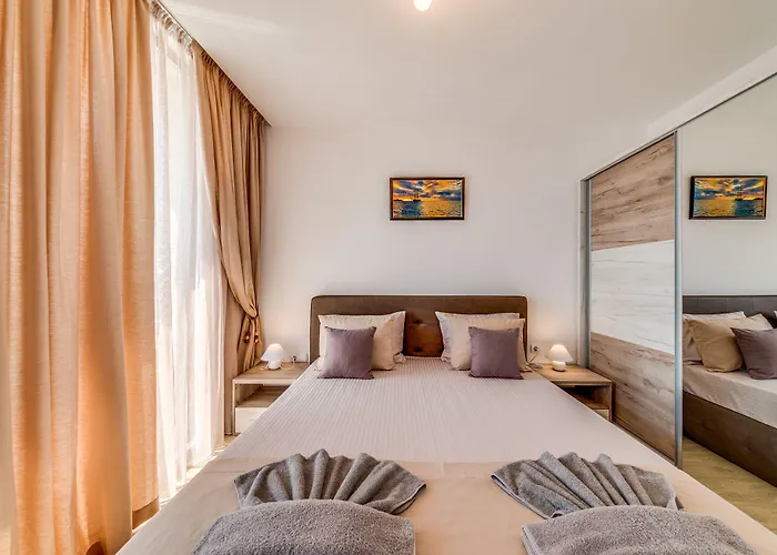 Aparthotel Apartcomplex Golden Bay