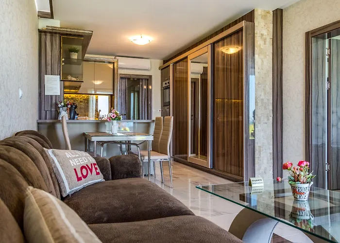 Aparthotel Apartcomplex Golden Bay Ravda